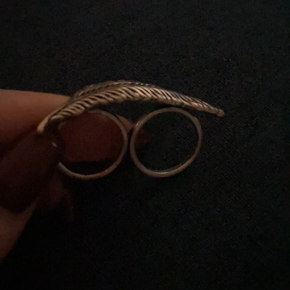 Double finger ring - Picture 3 of 5